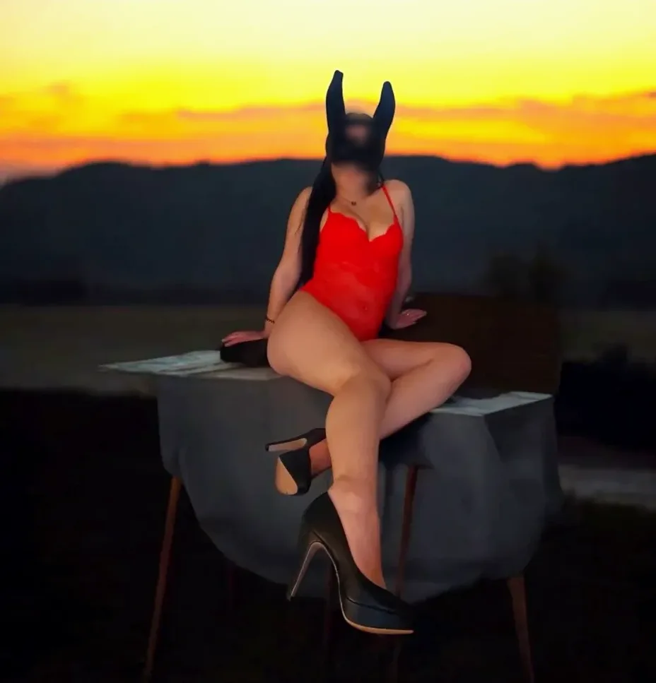 Aleksandra, 26