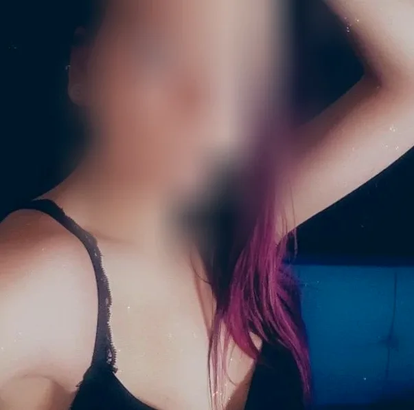 Natalia, 27